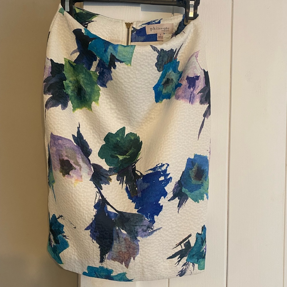 2/$20 Philosophy pencil skirt floral size 2